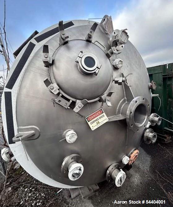 Used DCI Jacketed Tank.  2,246 Gallon. 316 L Stainless steel.