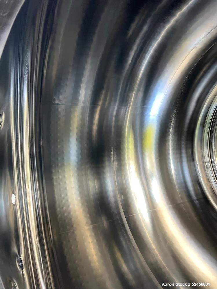 Used Mueller 2,641 Gallon (10,000 Liter) Reactor, Model F, 316L Stainless Steel, Vertical. 90" Diameter x 90" straight side, dished top and bottom. Internal rated 50 psi/Full Vacuum at -7 to 300 degr...