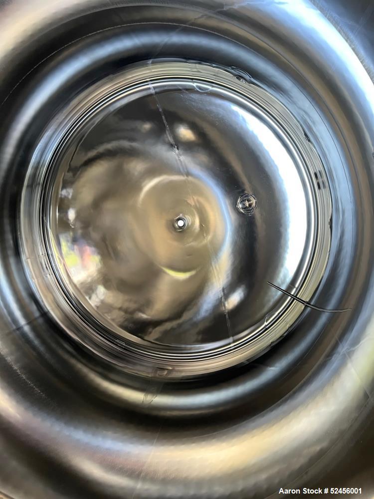 Used Mueller 2,641 Gallon (10,000 Liter) Reactor, Model F, 316L Stainless Steel, Vertical. 90" Diameter x 90" straight side, dished top and bottom. Internal rated 50 psi/Full Vacuum at -7 to 300 degr...