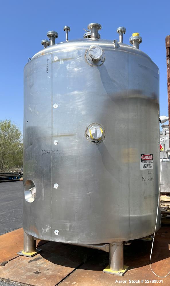 Used- Stainless Steel Fabrication Reactor, 3,000 Gallon, 316 Stainless Steel.  Vertical, 95" diameter x 114" straight side. ...