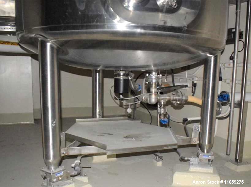 Used-528 Gallon (2000 Liter) Feldmeier Sanitary Reactor with Mixer
