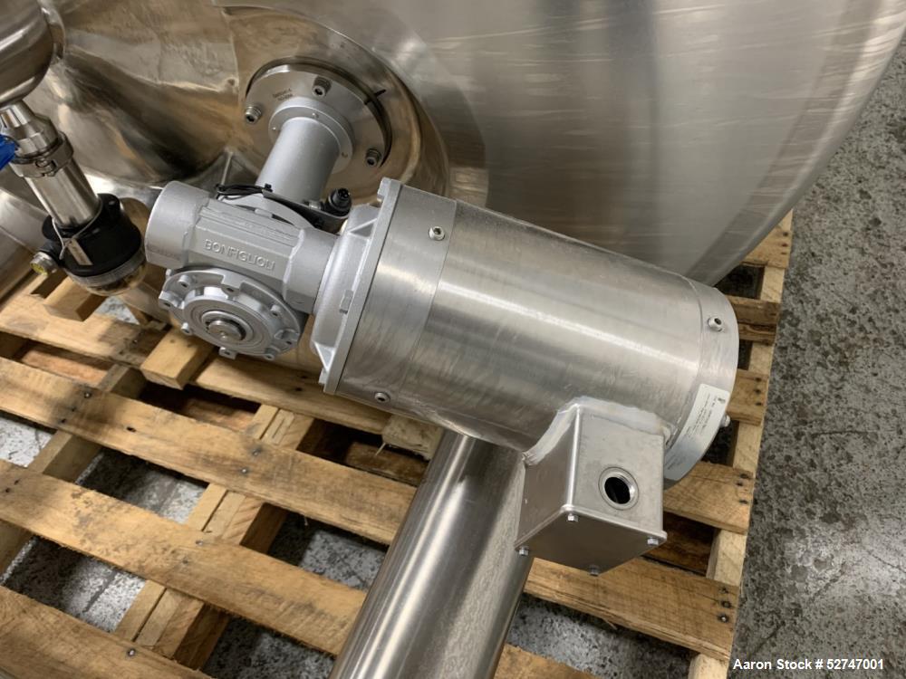 Used Feldmeier 3,200 Liter (845 Gallon) Reactor, 316L Stainless Steel, Vertical. Approximately 54" diameter x 88" straight side. Dished top and bottom. Internal rated 45 psi and full vacuum at -20 to...