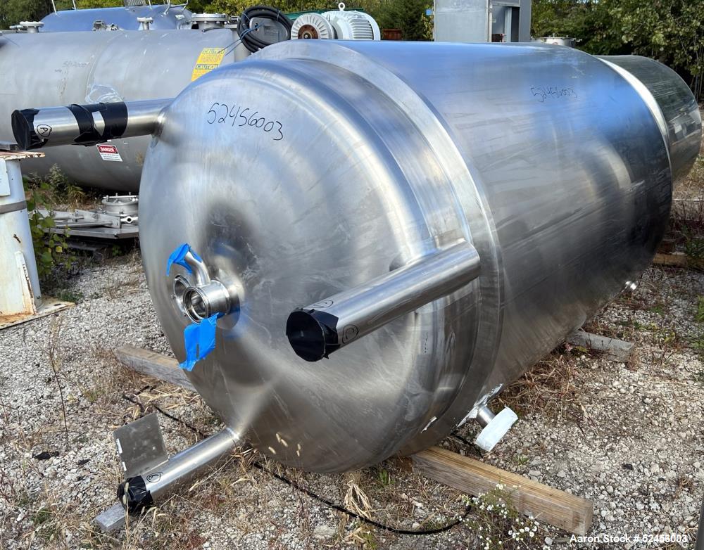 Used Mueller Reactor, 792 Gallon (3,000 Liter), Model F, 316L Stainless Steel, Vertical. 54" Diameter x 75" straight side, dished top and bottom. Internal rated 50/Full Vacuum psi at -7 to 300 degree...
