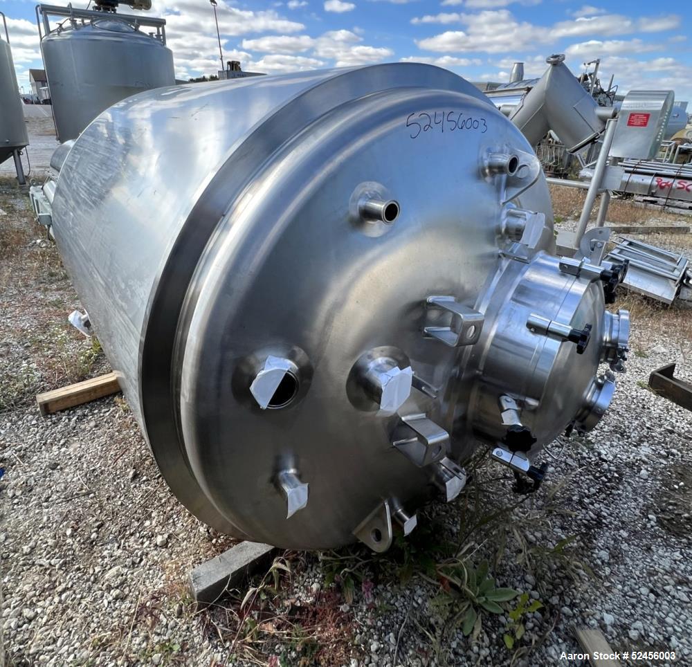 Used Mueller Reactor, 792 Gallon (3,000 Liter), Model F, 316L Stainless Steel, Vertical. 54" Diameter x 75" straight side, dished top and bottom. Internal rated 50/Full Vacuum psi at -7 to 300 degree...