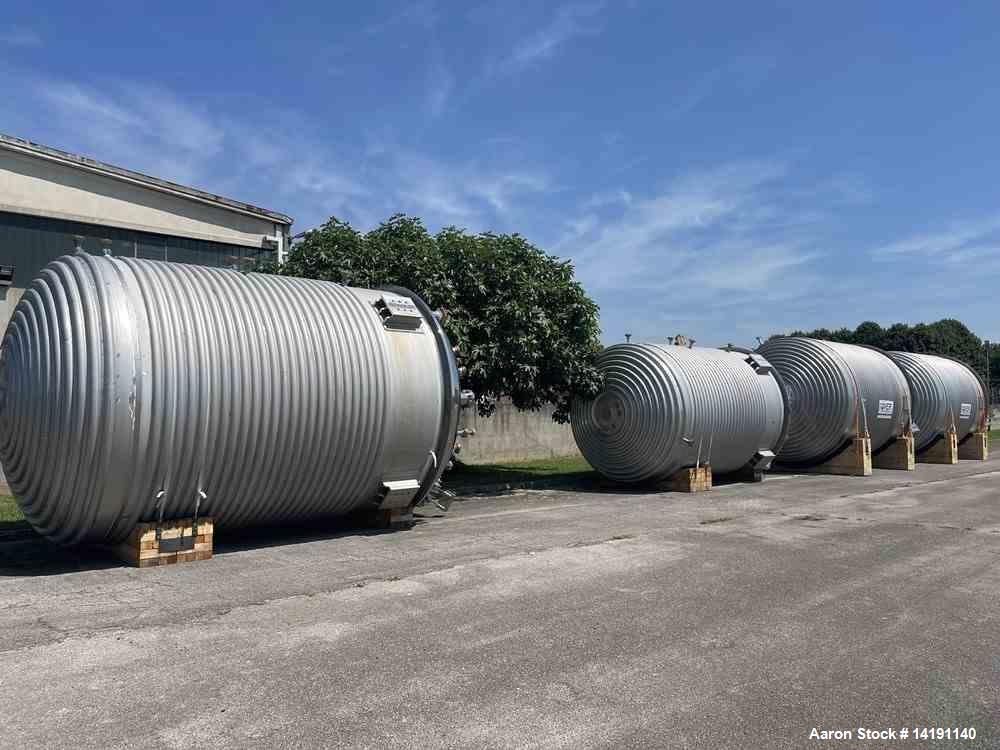 Unused 12,480-Gallon 316L Stainless Steel Reactor with Jacket and Dual Internal Coils