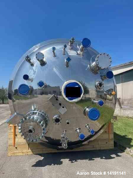 Over Srl 316L Stainless Steel Reactor – 12,480-Gallon Sanitary Vessel