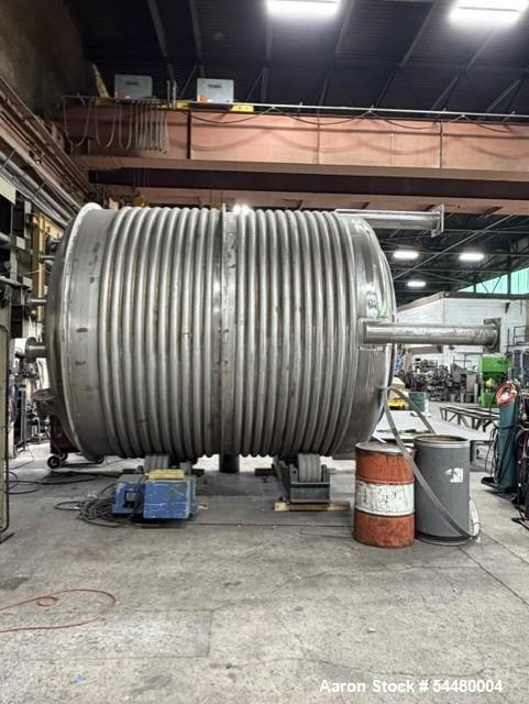 Unused 6,000 Gallon 316L Stainless Steel Jacketed Reactor | Tolan Heavy-Duty Process Vessel
