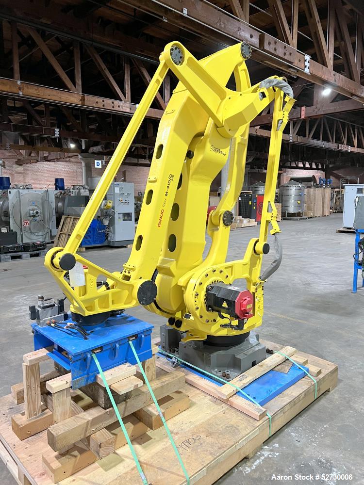 Used- Fanuc M-410iC/315 Robotic Arm, Type: A05B-1044-B204. 315kg (694.5lb) Payload at wrist, with 3143mm (124") reach. Inclu...