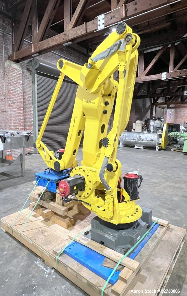 Used- Fanuc M-410iC/315 Robotic Arm, Type: A05B-1044-B204. 315kg (694.5lb) Payload at wrist, with 3143mm (124") reach. Inclu...