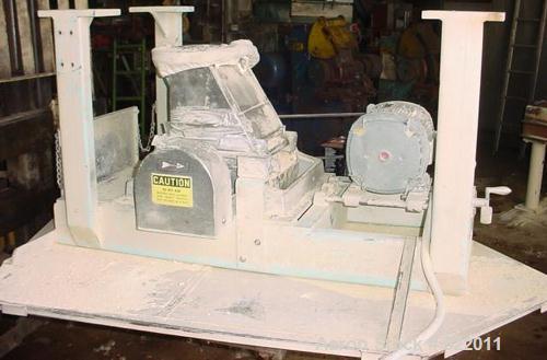 USED: Fitzpatrick Chilsonator model 7LX10D. Stainless steel contactsurfaces. 10" diameter x 7" long rolls. 6.0 to 24.0 rpm. ...