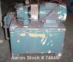 Used Fitzpatrick Chilsonator, Model DM, Type IR4LX10D, 316 Stainless Steel Wetted Parts. Driven by a 7.5 hp Reeves varidrive, 3/60/230/460 volt, output max 1750 rpm, min 438 rpm thru Winsmith gear re...