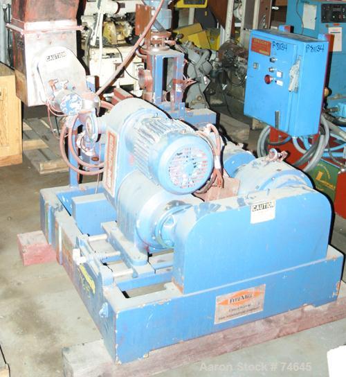 Used Fitzpatrick Chilsonator, Model DM, Type IR4LX10D, 316 Stainless Steel Wetted Parts. Driven by a 7.5 hp Reeves varidrive, 3/60/230/460 volt, output max 1750 rpm, min 438 rpm thru Winsmith gear re...