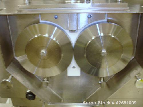 Used- Fitzpatrick Chilsonator, Model IR220, 316 stainless steel product contact, 304 stainless steel non-contact. 8" Diamete...