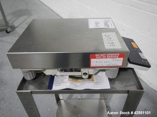 Used Mettler Toledo Balance, Model SG32001. Delta range, 11" x 14" stainless steel top, serial# 117332145.