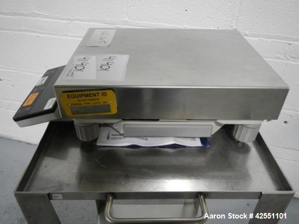 Used Mettler Toledo Balance, Model SG32001. Delta range, 11" x 14" stainless steel top, serial# 117332145.
