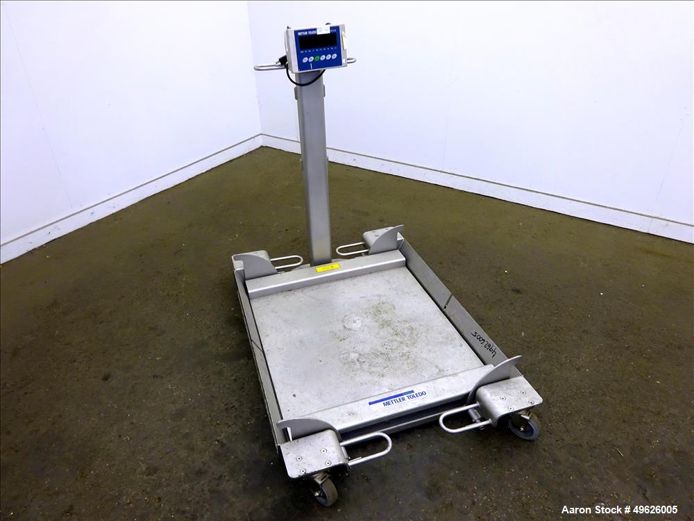 Used Mettler Toledo Floor Scale, Model 2888, 304 Stainless Steel.