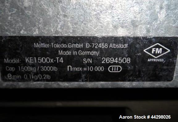 Used-Mettler Toledo ID5sx 1500 Kg Digital Platform Scale