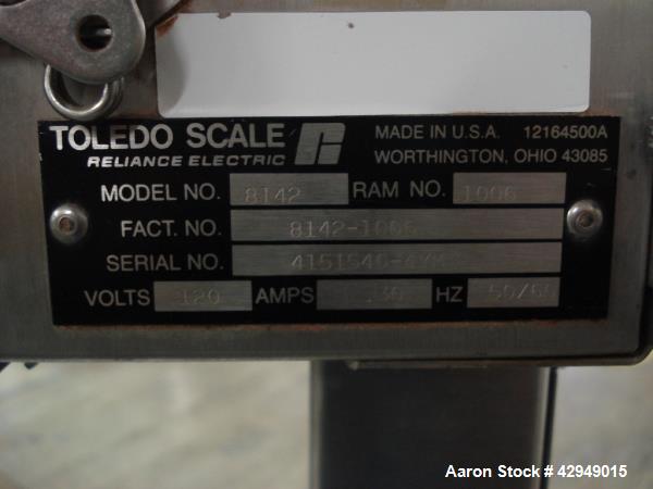 Used- Mettler-Toledo Scale, Type M-8142. 24" x 30"