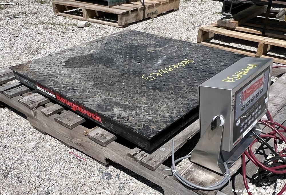 Used- Rice Lake 30" x 30" Class III Floor Scale, Model 2.5X2.5HP-2K. 2000lb capacity, Class III. Serial# C44367. Includes Ri...