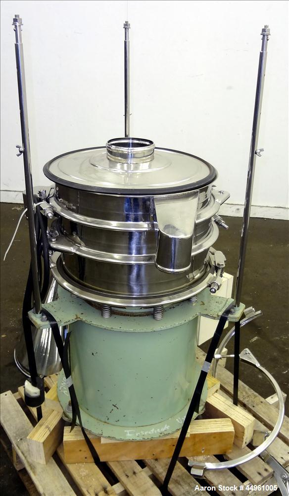Used Dalton Company Vibrating Screener, Model 402, 304 Stainless Steel. Apprixmate 14" diameter, double deck, 3 separation with top cover. Driven by a 0.4kw, 3/60/220 volt, 3440 rpm motor. Includes a...