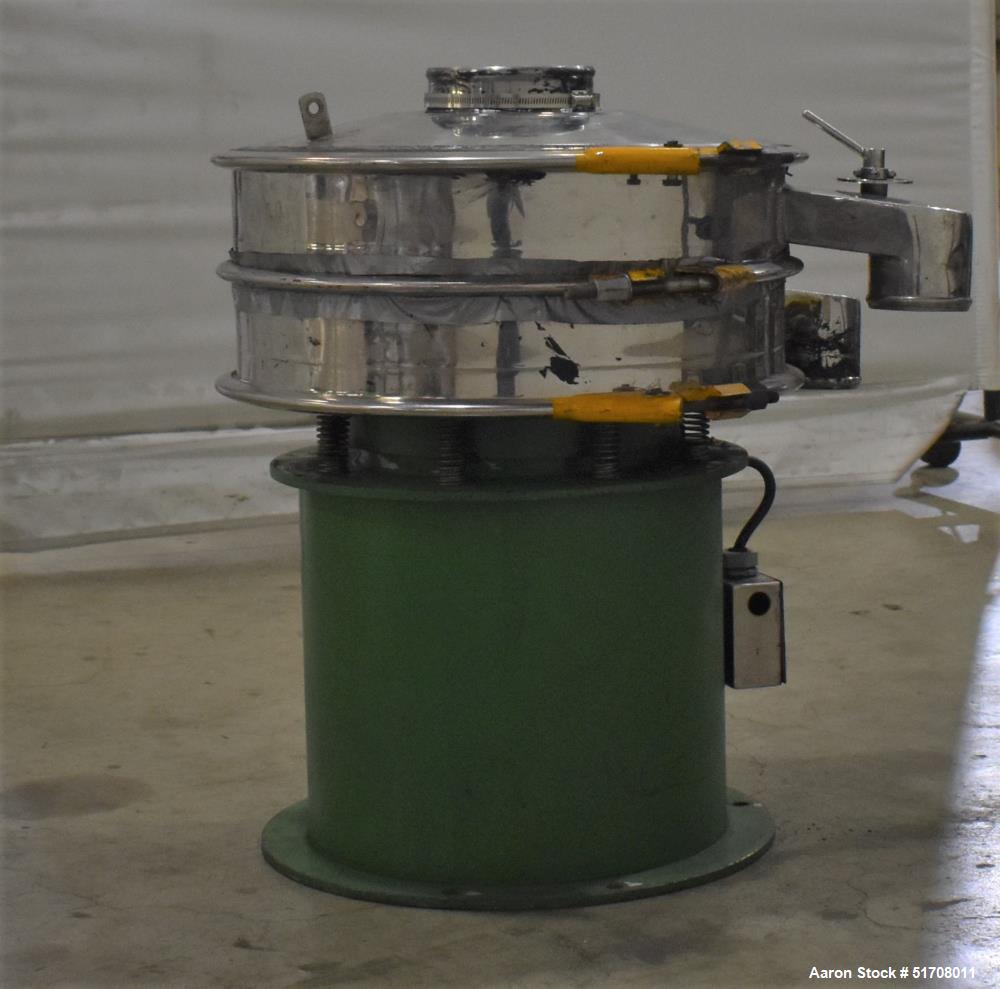 Used Dalton Circular Vibratory Screener, Model 501, 304 Stainless Steel. Approximate 20" diameter. Single deck, 2 separation. Driven by a 0.4 kW motor. Top clamp-on cover with top opening. Mounted on...