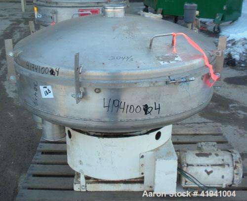 Used Gump Pneumatic In-Line Screener, model CP-32, 304 stainless steel. 36" diameter, 13 psig operating pressure. (2) screens, 11 square feet total screen area. 2’’ rotary screening motion. 4" end bo...
