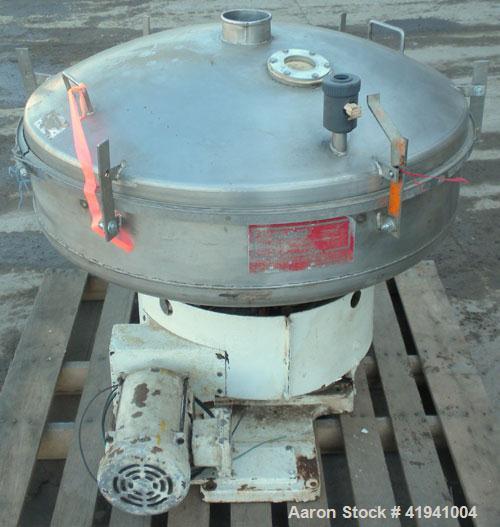 Used Gump Pneumatic In-Line Screener, model CP-32, 304 stainless steel. 36" diameter, 13 psig operating pressure. (2) screens, 11 square feet total screen area. 2’’ rotary screening motion. 4" end bo...