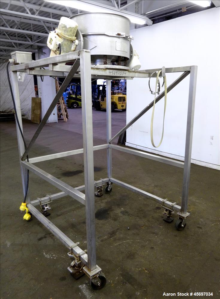 Used MidWestern Industries Inc. Sifter MOdel MLP24S6.4, 24" Diameter, 304 Stainless Steel, Single Deck, 2 Separation. Driven by (2) 0.35 hp, 3/60/230-460 volt/1800 rpm motors. Serial Mounted on 304 s...