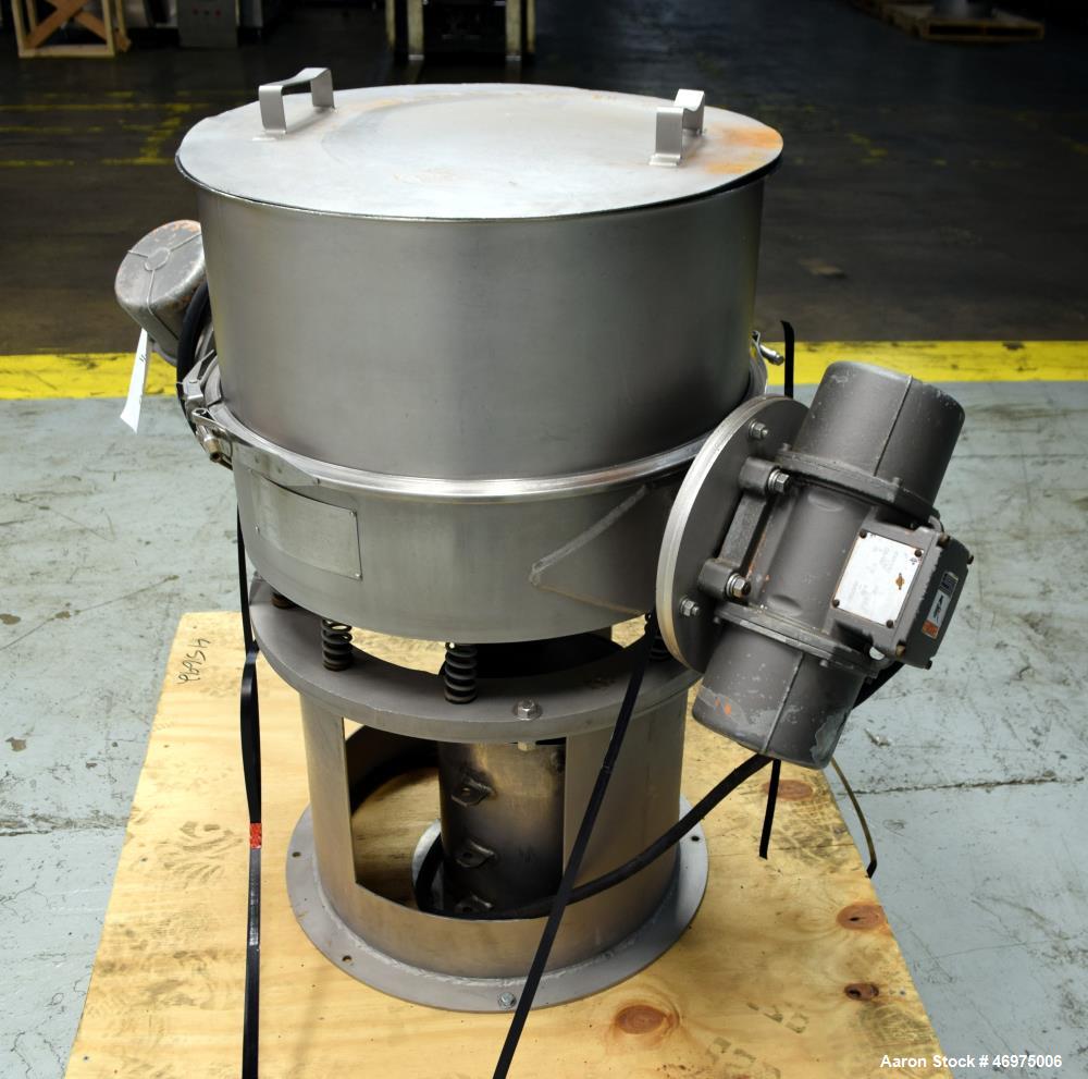 Used Midwestern Industries Low Profile Wet Scalping Screener, Model MLP24S6-10, 304 Stainless Steel. Approximate 24" diameter single deck, single separation. Top cover, screen, bottom outlet. Driven ...
