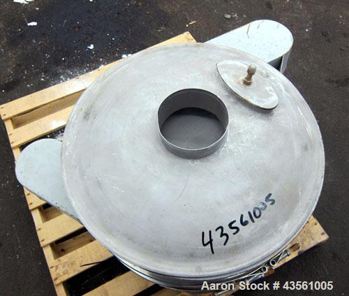 Used Midwestern Industries Screener, Model MR24C4-4, Carbon Steel. 24” Diameter single deck, 2 separation. 321 Stainless steel top cover. Driven by a 0.36hp, 3/60/230/460 volt, 1200 rpm motor. Mounte...