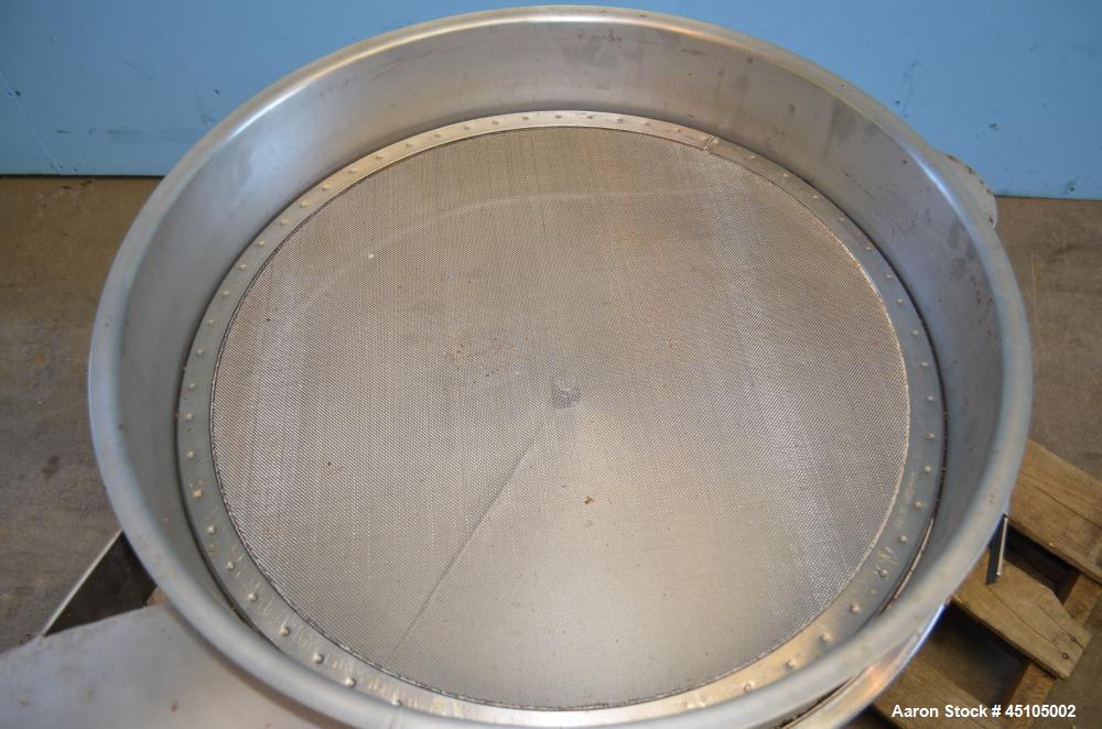 Used Midwestern Screener, 24” Diameter, Model MR24S4-4, Stainless Steel. Single deck, 2 separation, no top cover. Driven by a 0.33 hp, 3/60/230/460 volt motor. Mounted on a carbon steel base. Serial ...