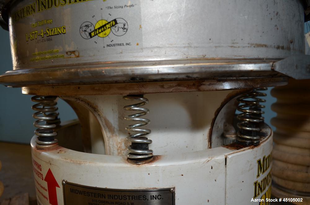 Used Midwestern Screener, 24” Diameter, Model MR24S4-4, Stainless Steel. Single deck, 2 separation, no top cover. Driven by a 0.33 hp, 3/60/230/460 volt motor. Mounted on a carbon steel base. Serial ...