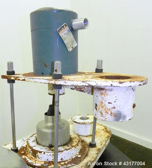 Used Sprout Waldron Pedestal Sifter, Model PS17, 304 Stainless Steel. Single deck, 2 separation. 1.4 Square feet gross screening area. Capacity approximately 1500 to 1700 pounds per hour depending on...