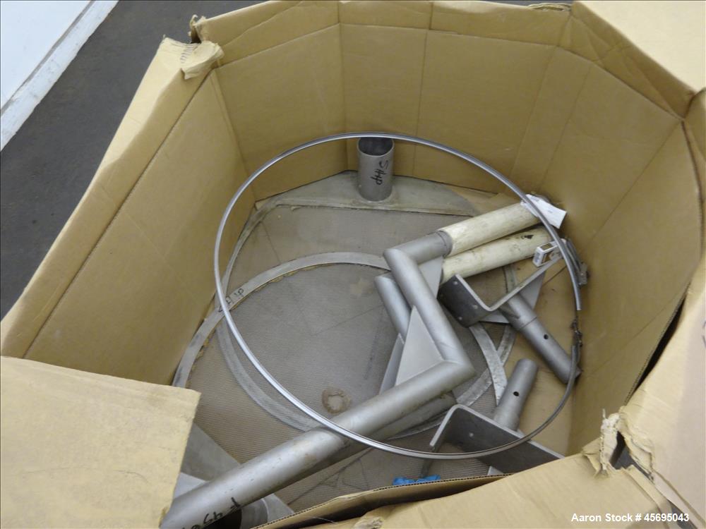 Used Sprout Waldron Pedestal Sifter, Model PS34, Stainless Steel. Approximate 32" diameter single deck, 2 separation. 5 Square feet gross screening area. Capacity approximately 8000 to 16000 pounds p...