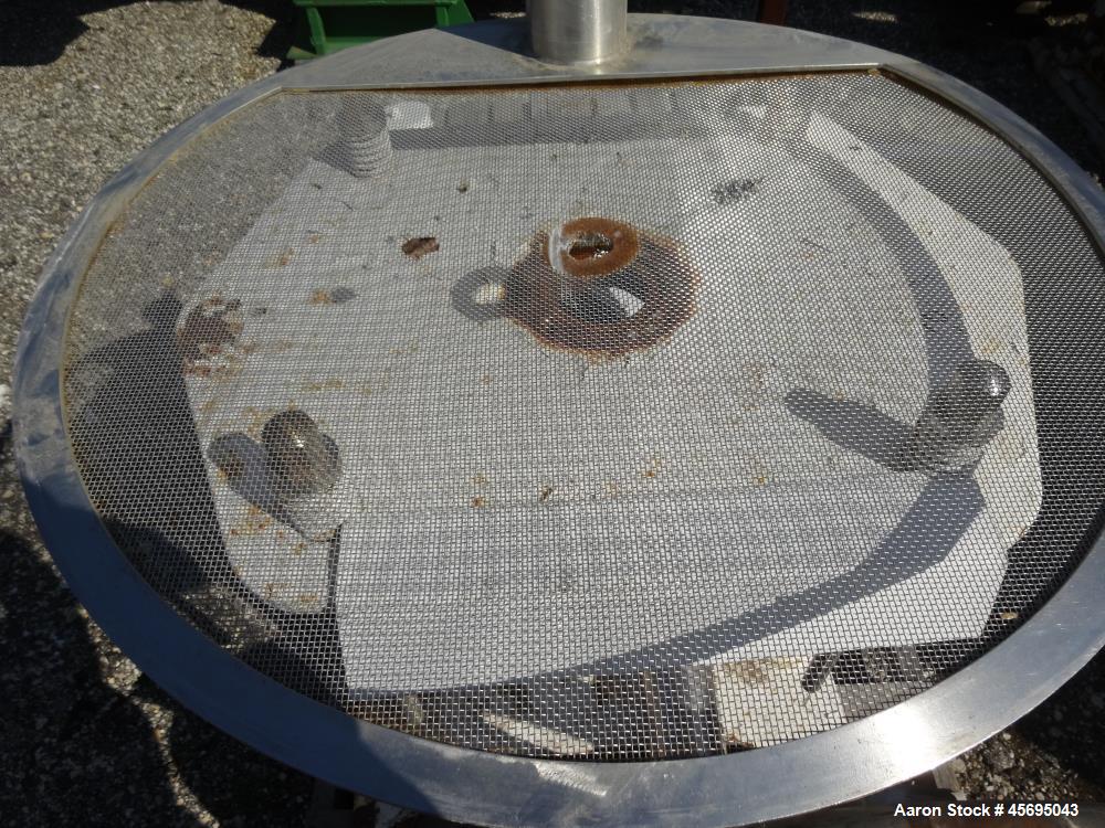 Used Sprout Waldron Pedestal Sifter, Model PS34, Stainless Steel. Approximate 32" diameter single deck, 2 separation. 5 Square feet gross screening area. Capacity approximately 8000 to 16000 pounds p...