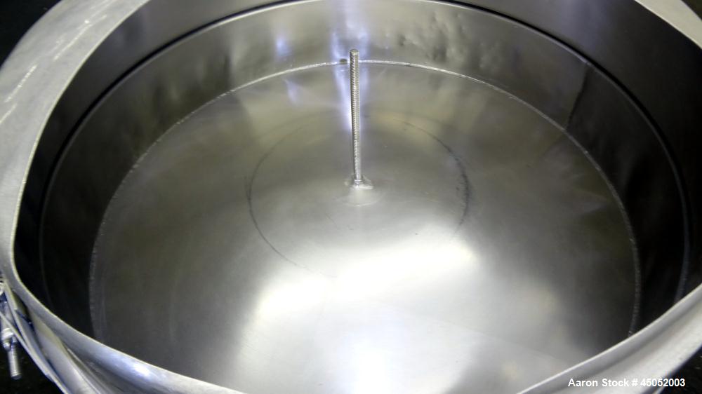 Used Sweco Screener, 30" Diameter, Model LS30S66, 316 Stainless Steel. Single deck, 2 separation, modified top cover. Driven by a 1/2hp, 3/60/220/440 volt, 1140 rpm motor. Mounted on a carbon steel b...