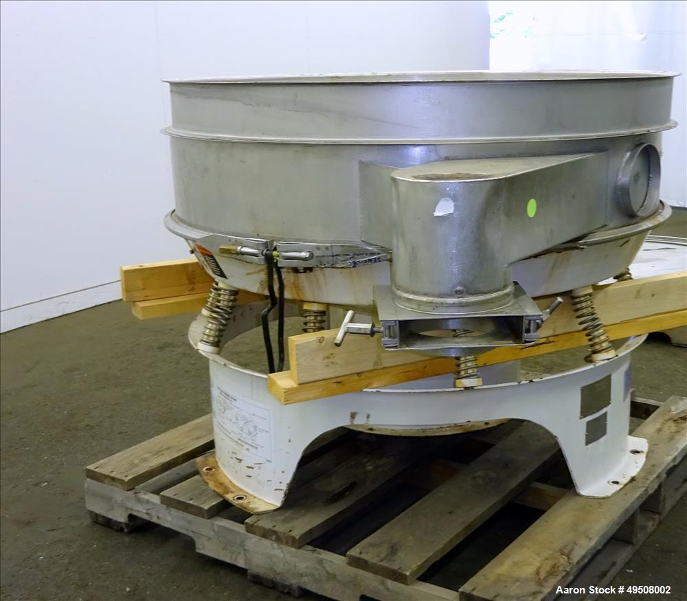 Used Sweco Screener, Model MX48S88TL, 304/316 Stainless Steel, 48" Diameter. Bottom distribution deck only -no screens. Driven by a 2.5 HP, 3/60/460 volt, 1160 rpm motor. Mounted on carbon steel base...