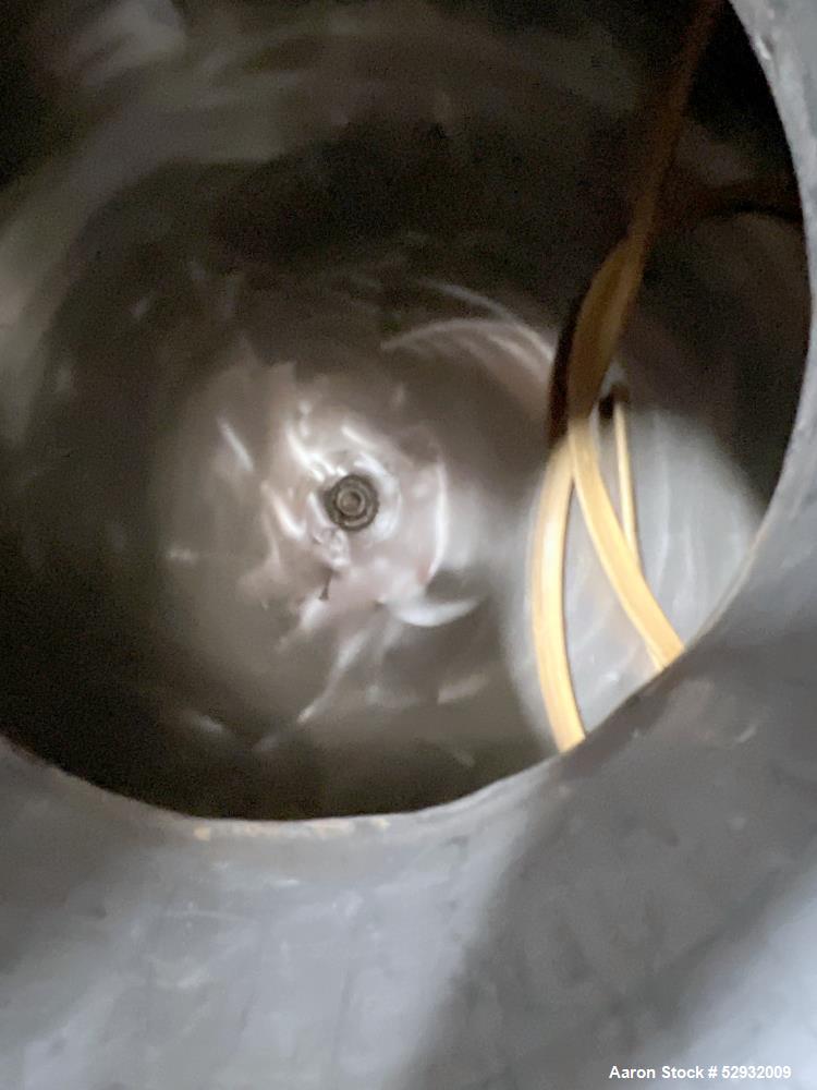 Used Sweco Sifter / Screener, Model S4806886, 48" Diameter, Stainless Steel. Single deck, 2 separation. Requires screen. Driven by a 1hp, 3/60/208-220/440 volt, 1755rpm motor. Clamp-on top cover with...