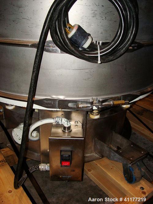 Used: Sweco XS48S88 48” diameter double deck sifter. Separate solids from liquids or segregate dry materials into various sizes. Particles as fine as 400 mesh (38 microns) can be screened with up to ...