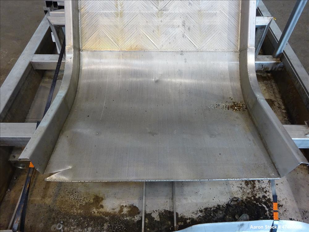 Used Incline Filter/ Sieve, 304 Stainless Steel.