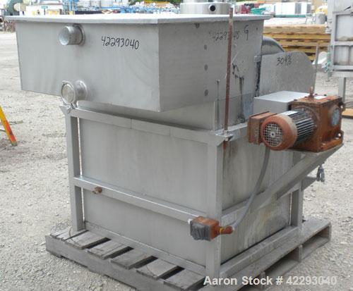 Used Sani-Matic Rotary Drum Strainer, Model ERDS 25 X 36, 304 Stainless Steel. 25’’ Diameter x 36’’ wide rotary wedge wire drum. Flow rate 200 gallons per minute. Driven by a 3/4 hp, 3/60/230/460 vol...