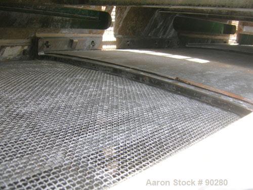 USED: Derrick Screener model M48-144D-3DD, 304 stainless steel.  2 decks, first deck 40" wide x 140" long, second deck 40" wide x 138" long.  Driven by a 2.5 HP, 3/60/460/480 volt, 1800 RPM motor.  1...