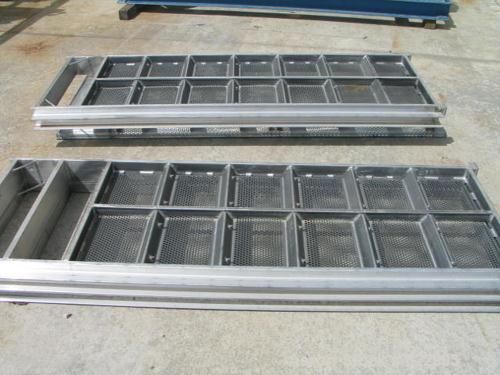 USED: 30" x 60" three deck Rotex screener, model 403A-AL-MS. Aluminumcover and screen frames. Automatic tension. Mild steel pan and boxframe. 145 lbs upper, 45 lbs lower. 4 outlets. Motor: 2 hp, 208-...
