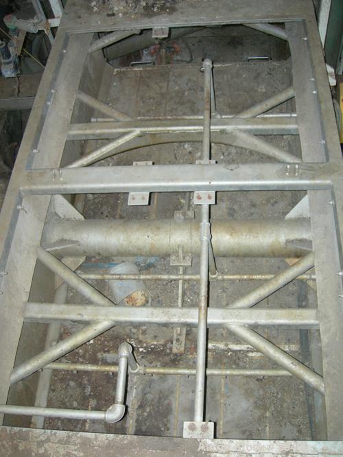 USED: Sweco Full Flow Ellipitical Motion Rectangular Separator, model EM-3A, pre-tension screen design, stainless steel. Approximately 46" wide x 9' long. Approximately 30 square foot surface area. 3...