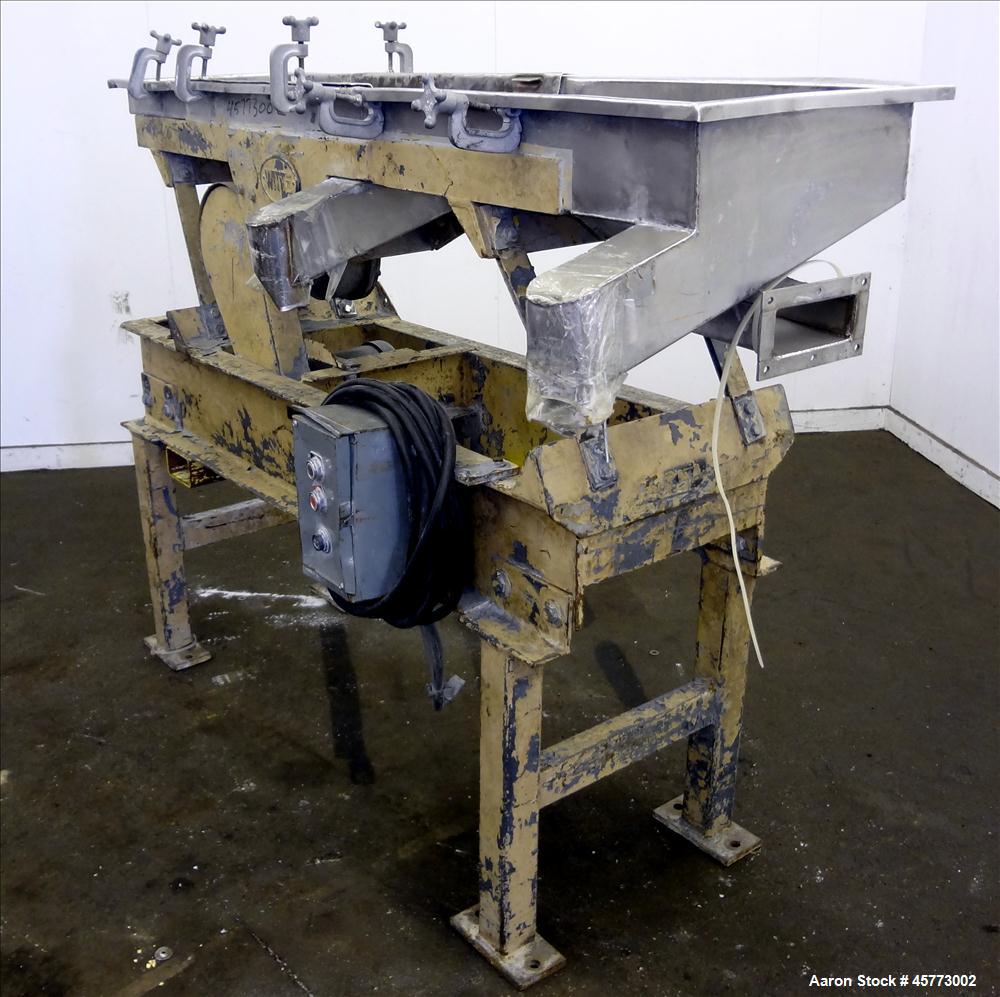 Used Witte Screener, 304 Stainless Steel. Single Deck, 2 separation. Approximately 16" wide x 31" long screen section. Driven by a 0.75 hp, 208-23-460 volt, 1725 rpm motor. 6" x 2.5" Bottom outlet. S...