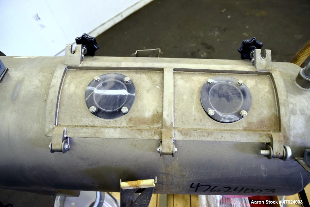 Used Azo FL Liquid Screener, Model FLX-650 LTX, 304 Stainless Steel. Approximate 7" diameter x 24" long screen chamber, internal helical blades with ribbon. Driven by a 4-5hp, 3/60/230/460 volt, 405-...