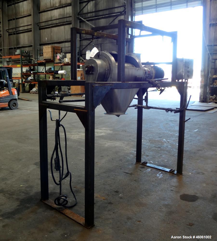 Used Kason Centri-Sifter, Model MO-SS, Carbon steel housing. Approximate 10" Diameter x 24" long 304 stainless steel rotor. Side access doors, 6.5" diameter top inlet with a screw feeder, 10" diamete...
