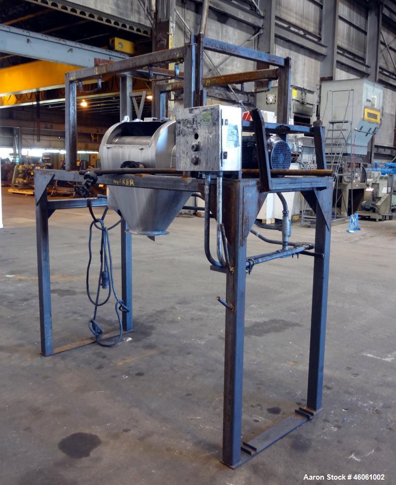 Used Kason Centri-Sifter, Model MO-SS, Carbon steel housing. Approximate 10" Diameter x 24" long 304 stainless steel rotor. Side access doors, 6.5" diameter top inlet with a screw feeder, 10" diamete...
