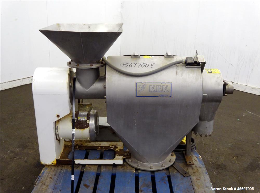 Used Kemutec (KEK) Centrifugal Sifter Model K-650. Approximate 12" Diameter x 24" long 316 Stainless Steel Chamber. 6" Diameter x 10" long 304 stainless steel screw, 20" x 20" 304 stainless steel top...