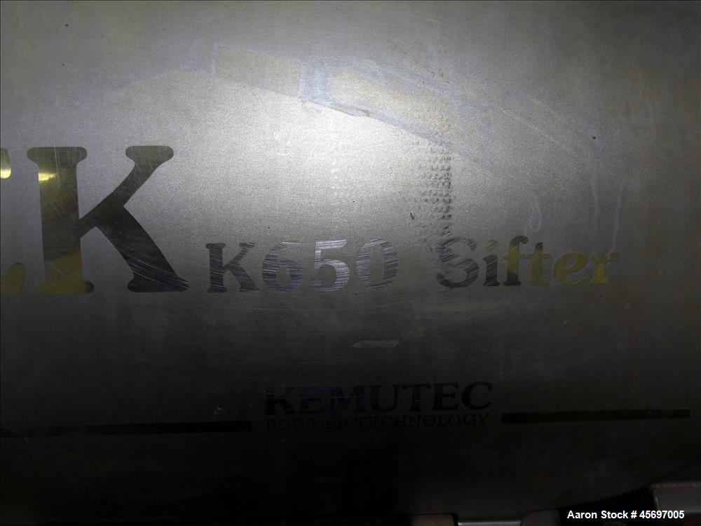 Used Kemutec (KEK) Centrifugal Sifter Model K-650. Approximate 12" Diameter x 24" long 316 Stainless Steel Chamber. 6" Diameter x 10" long 304 stainless steel screw, 20" x 20" 304 stainless steel top...